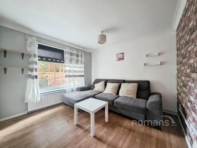 Roman Way, Farnham, GU9, photo 2
