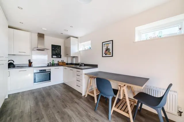 Fleming Place, Bracknell, RG12, photo 2
