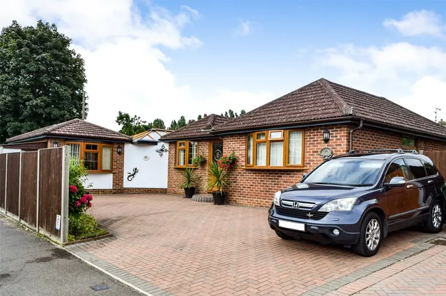 Field Way, Aldershot, Hampshire, GU12 4UJ, photo 1