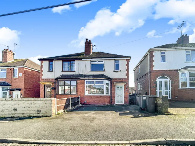 Ellison Street, Wolstanton, Newcastle-under-Lyme, photo 1