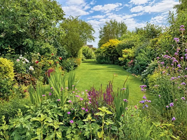 Photo 2 — Rusper Road, Horsham
