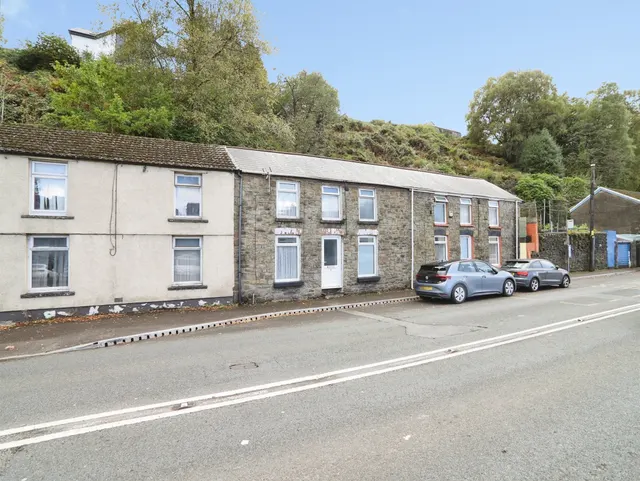 Cymmer Road, Porth, CF39, photo 1