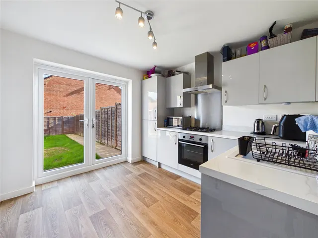 Ager Avenue, Tiptree, CO5, photo 2