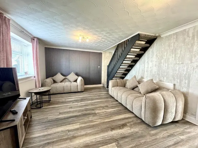 Russell Street, Dowlais, CF48, photo 2