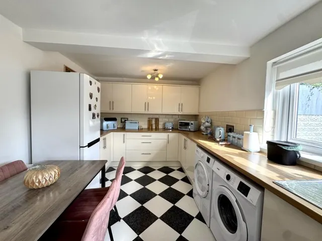 Russell Street, Dowlais, CF48, photo 3