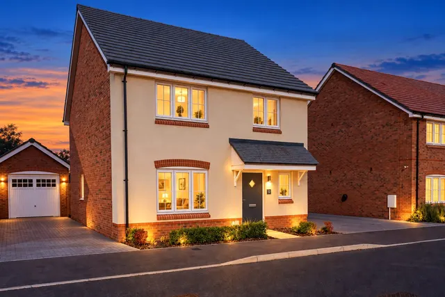 Pyrcroft Road, Chertsey, KT16, photo 1