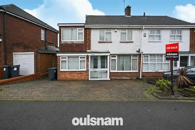 Longbridge Lane, West Heath, Birmingham, B31 4TS, photo 1