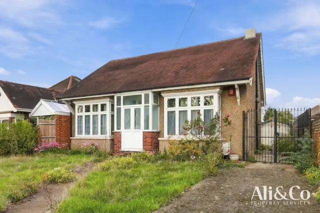 Lodge Lane, Grays, photo 2