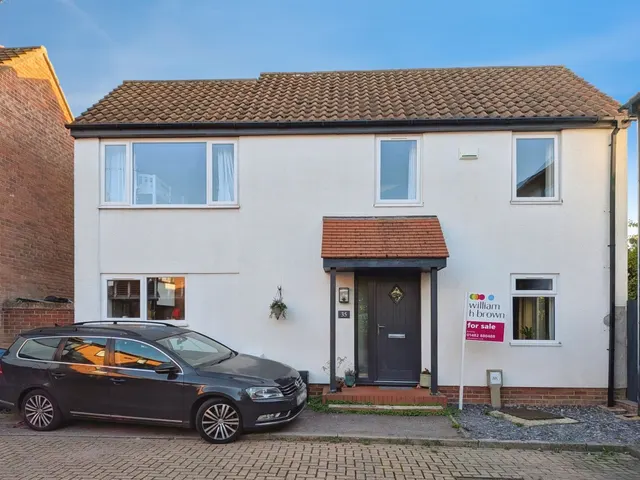 Waltham Court, Beverley, HU17, photo 1