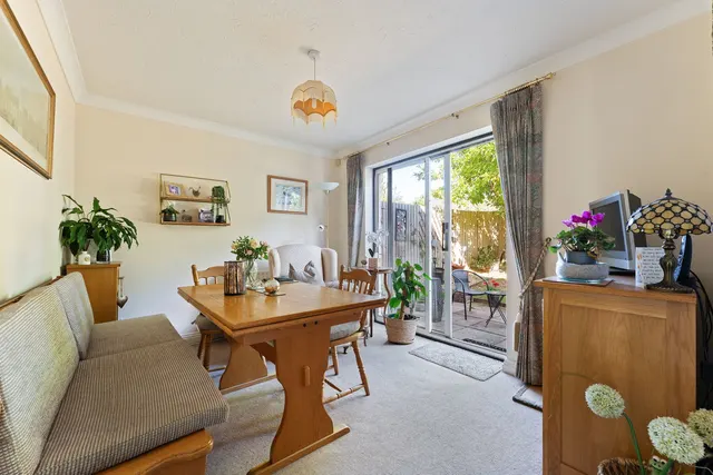 Myrrfield Road, Bishopdown, SP1, photo 3