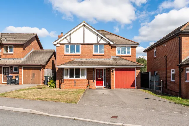 Myrrfield Road, Bishopdown, SP1, photo 1