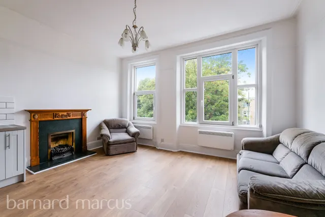 Brighton Road, Sutton, SM2, photo 2