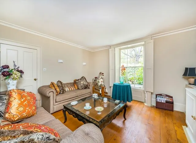 Photo 2 — Fortis Green, East Finchley, N2