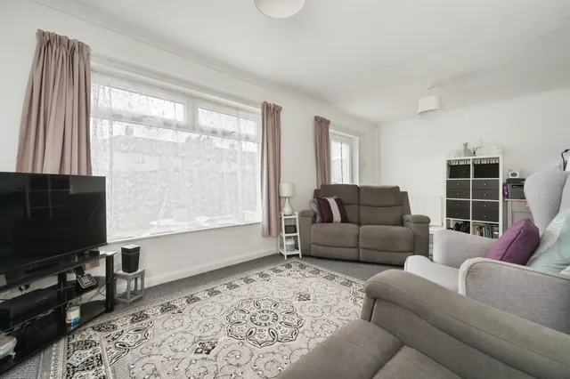 Cheviot Crescent, Southampton, SO16, photo 3