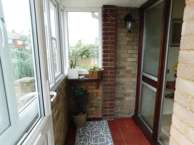 Photo 3 — Edenbridge Drive, Sheerness, ME12