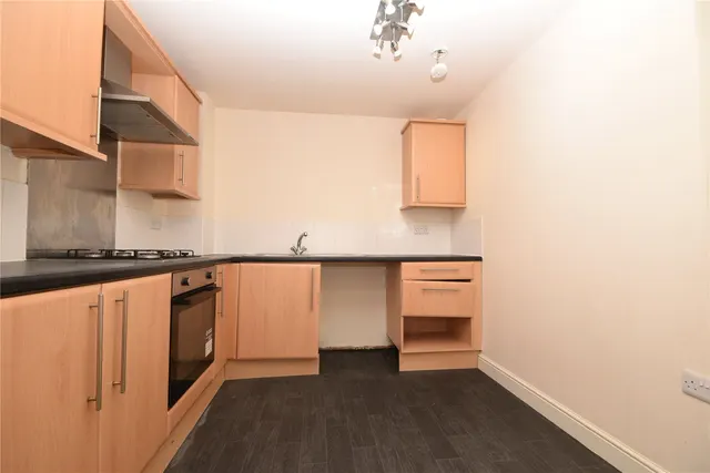 Bolton Brow, Sowerby Bridge, HX6, photo 3