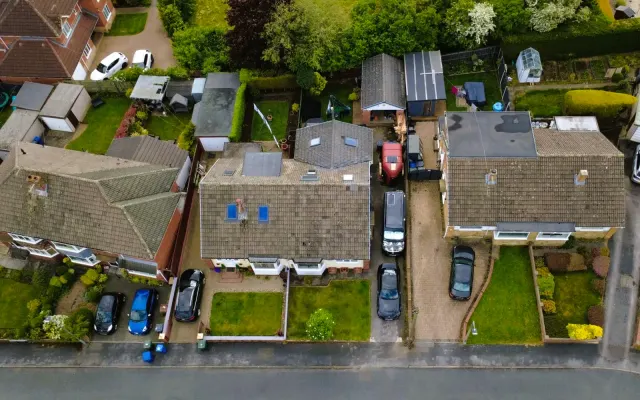 Photo 2 — Norwood Drive, Barugh Green