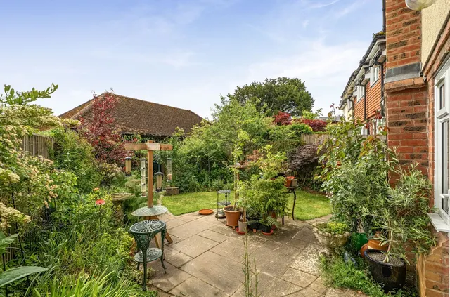 Chapel Close, Watersfield, RH20, photo 2