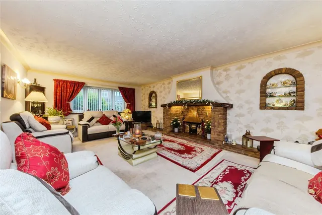 Photo 3 — Partridge Close, Winsford, Cheshire, CW7