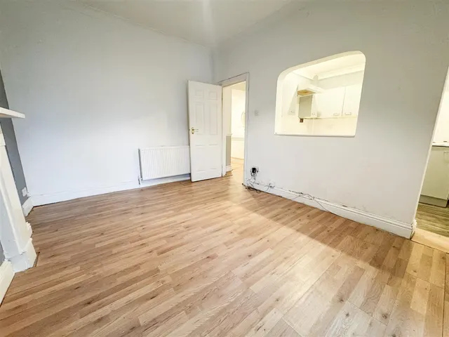 Photo 3 — Magdalen Road, St. Leonards-On-Sea, East Sussex, TN37 6EP
