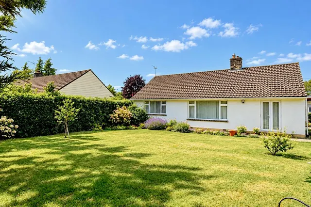 Oaks Drive, Ringwood, BH24, photo 2