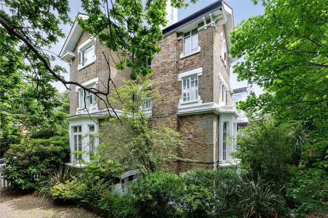 Lansdowne Road, Wimbledon, London, SW20 8AP, photo 1