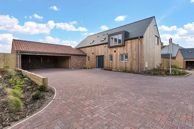 PLOT 2 Gt Raveley, Huntingdon Road, Peterborough, PE28 2QU, photo 1