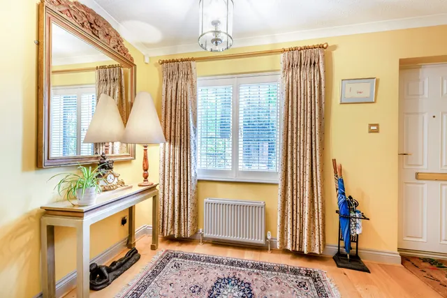 Tudor Close, Chichester, PO19, photo 3