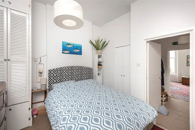 Winchester Street, London, SW1V, photo 3