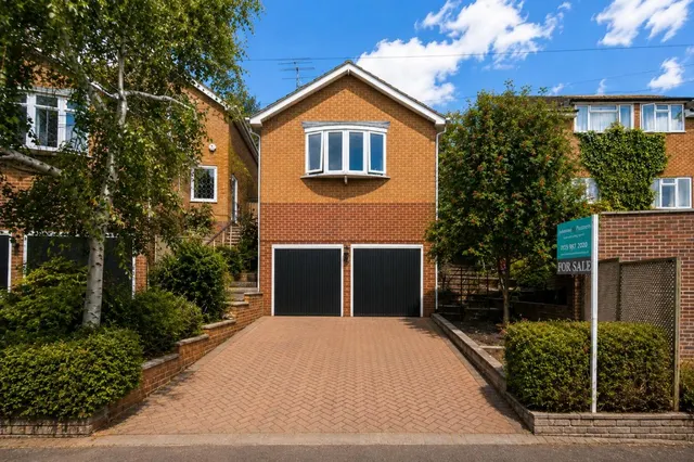 Padleys Lane, Burton Joyce, photo 1