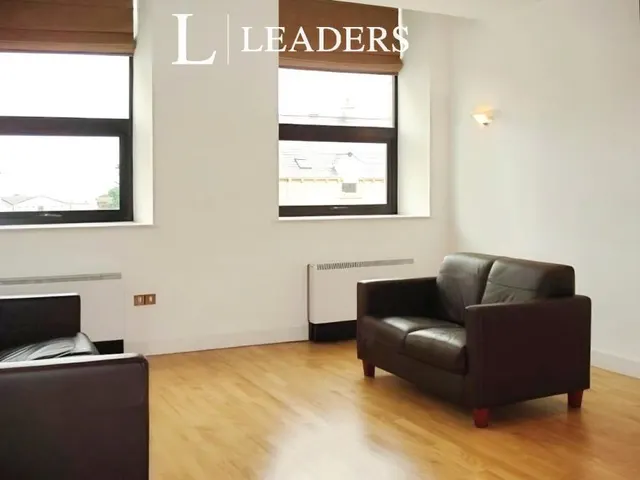 Cavendish Court, Drighlington, BD11, photo 2