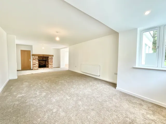 Grange Farm, Wem, SY4, photo 3