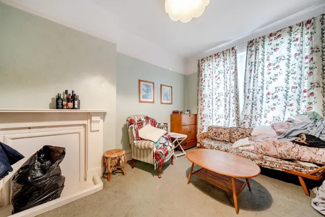Photo 3 — Wellmeadow Road, SE6