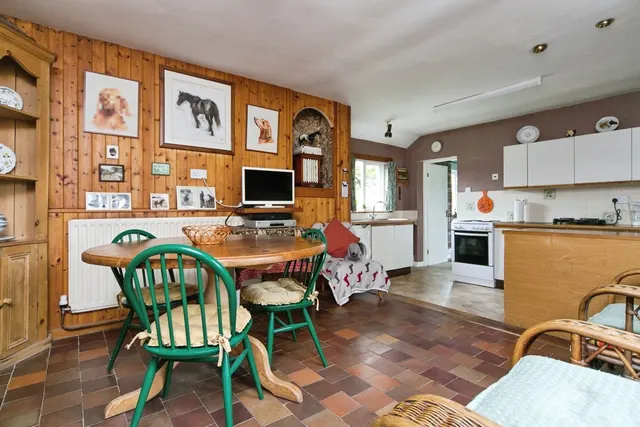 Chwilog, Pwllheli, LL53, photo 2