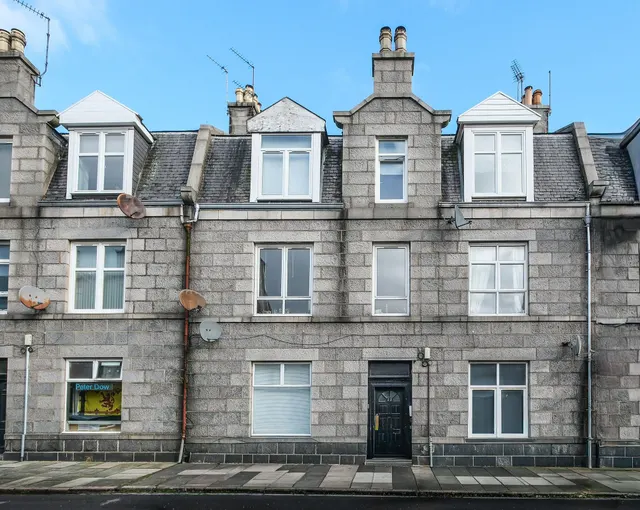 Hollybank Place, Aberdeen, photo 1