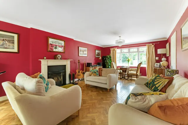 Photo 2 — Lees Hill, South Warnborough, RG29