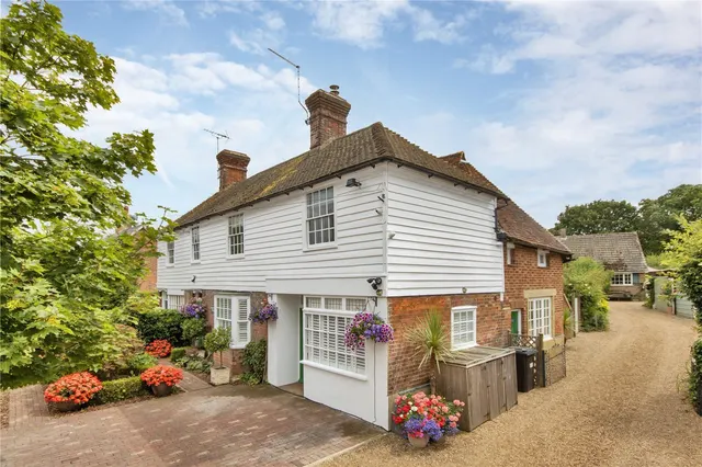 The Street, Sissinghurst, TN17, photo 1