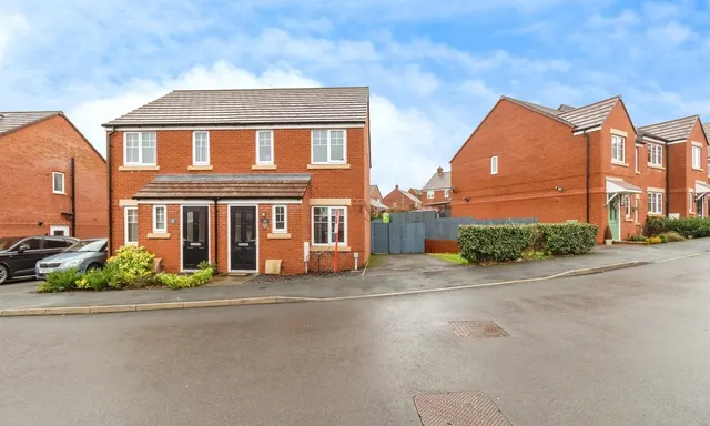 Nixon Lane, Stone, ST15, photo 1