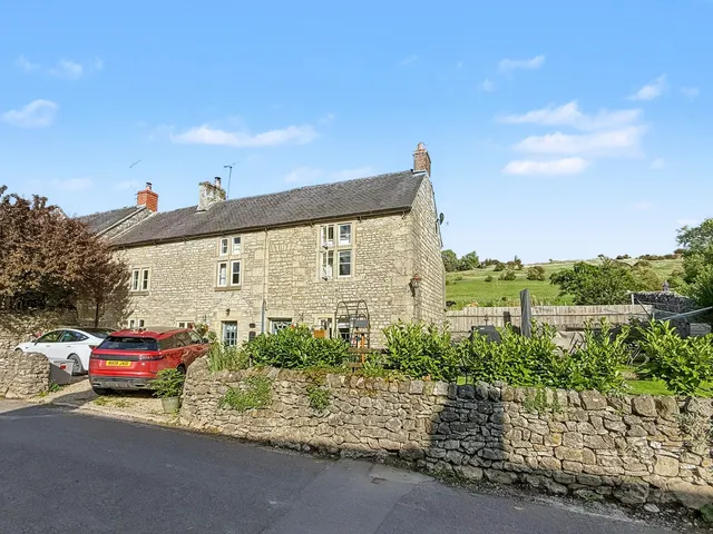 Town Street, Brassington, DE4, photo 1