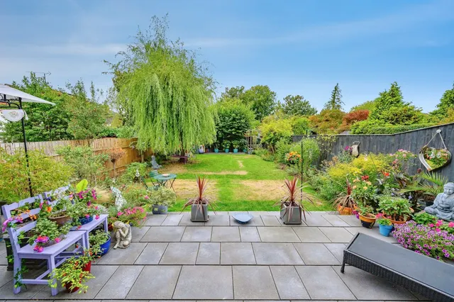 Marston Gardens, Luton, LU2, photo 2