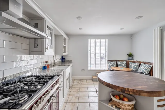Thomas Hardy Drive, Shaftesbury, SP7, photo 2
