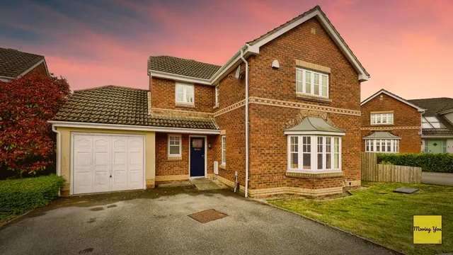 Bryn Henfaes, Broadlands, Bridgend, photo 1