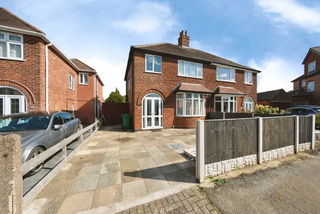 Sydney Road, Wollaton, NG8, photo 1