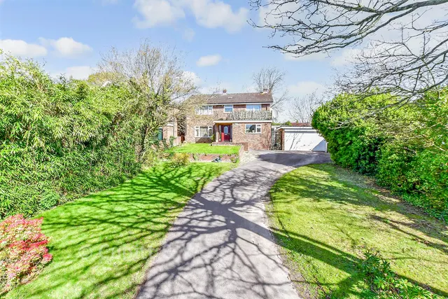 School Lane, Denmead, PO7, photo 1