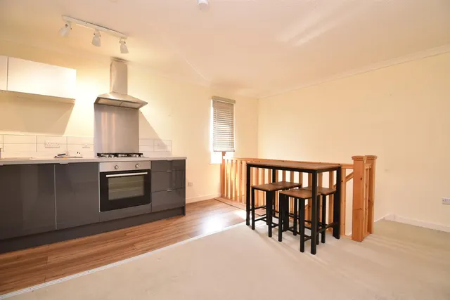 Photo 2 — Carters Close, Stevenage, Herts, SG2 9QA