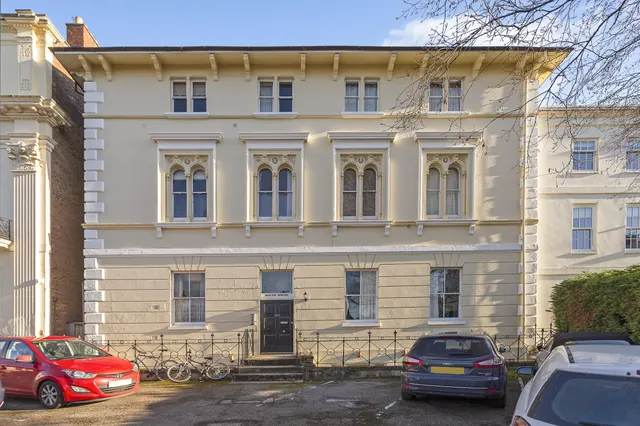 Bath Road, Cheltenham, GL53, photo 1