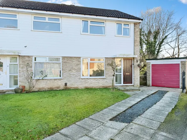 Alston Close, Stockport, photo 1