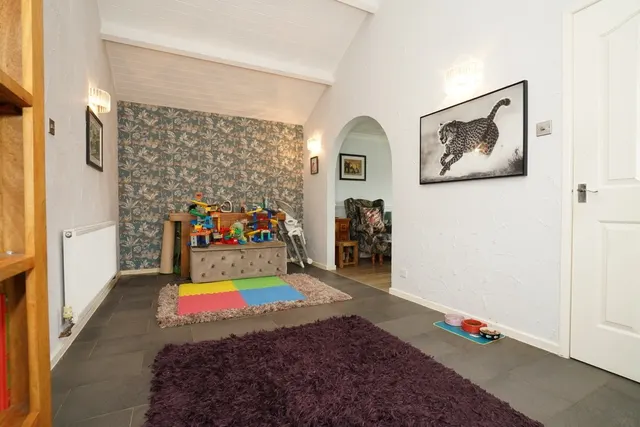 Photo 3 — Barlby Grove, Hackenthorpe, Sheffield