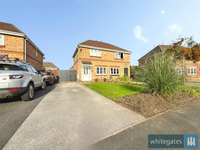 Redwood Way, Kirkby, L33, photo 1