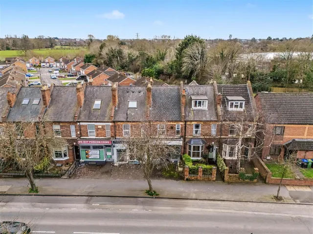 Photo 3 — Emscote Road, Warwick